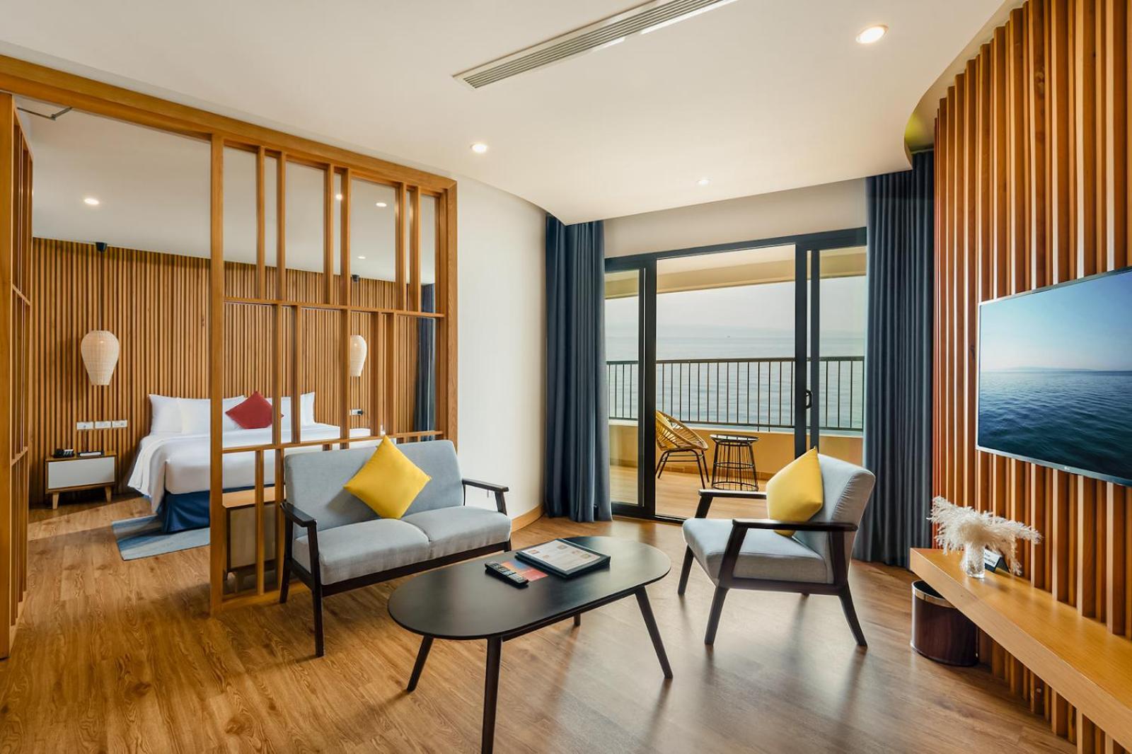 Vias Hotel Vung Tau - Transportation Included Exterior photo